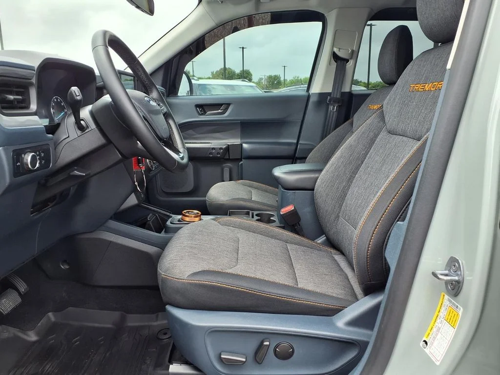Used 2024 Green Ford XLT image 4