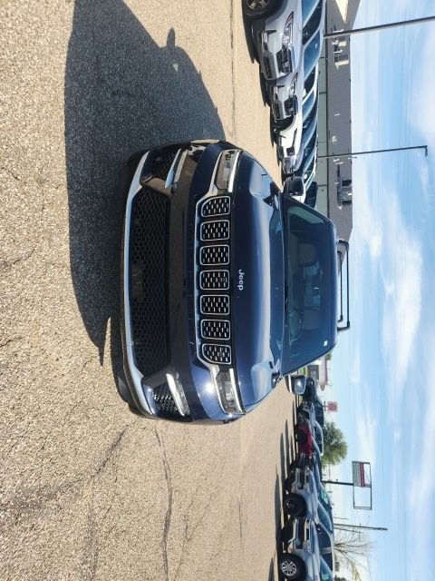 Used 2024 Black Jeep Summit image 18