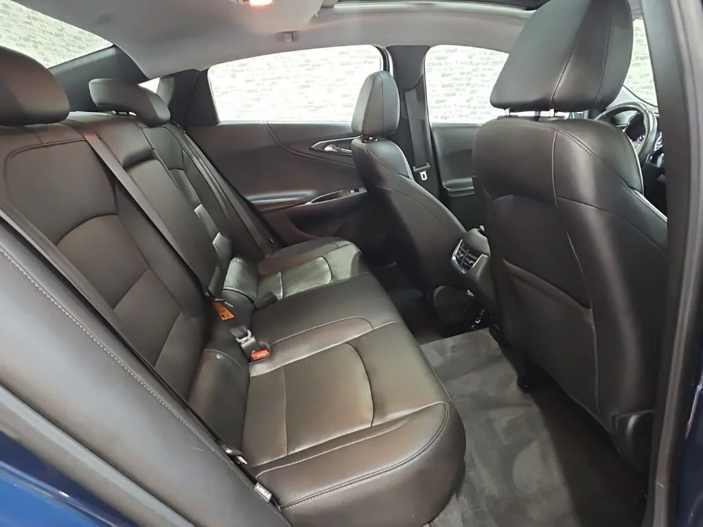 Used 2022 Blue Chevrolet Premier image 11