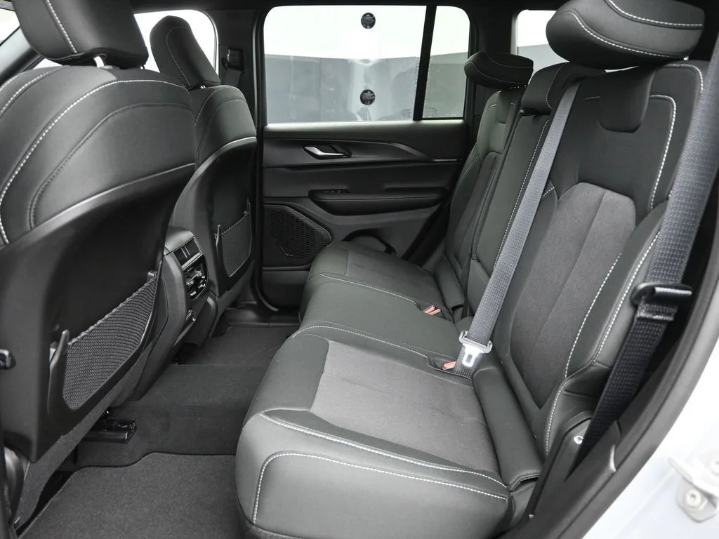 New 2025 Silver Jeep Laredo X image 12