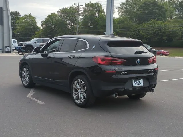 Used 2022 Black BMW sDrive28i image 11