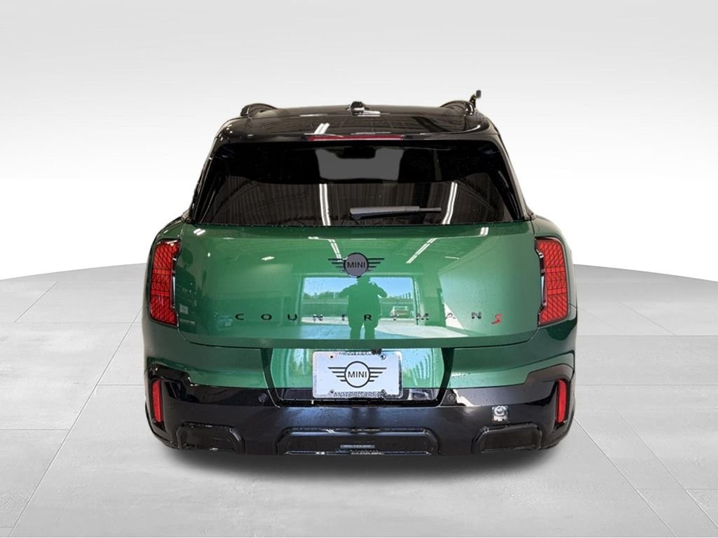 Used 2026 British Racing Green IV Met MINI  image 4