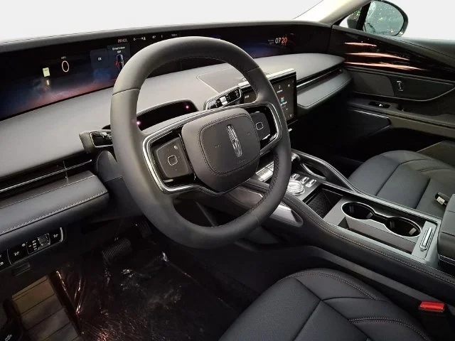 Used 2026 Gray Lincoln Premiere image 13