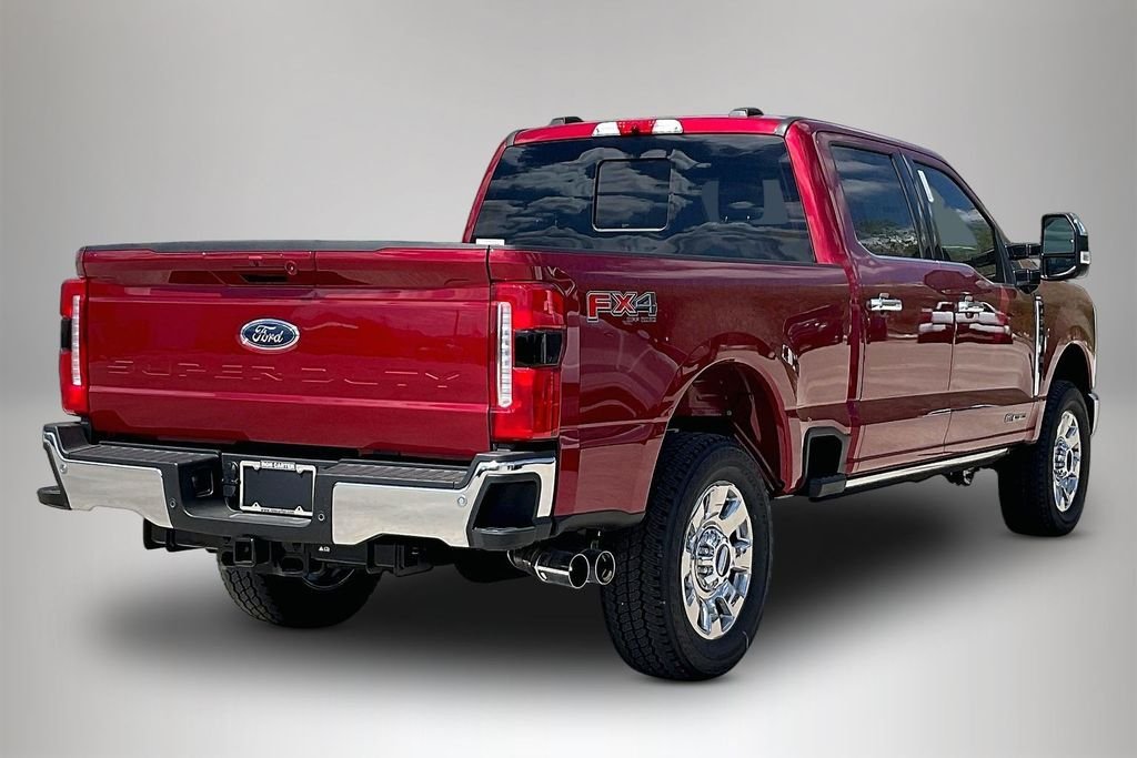 New 2026 Ford Super Duty F-250 Lariat 4D Crew Cab