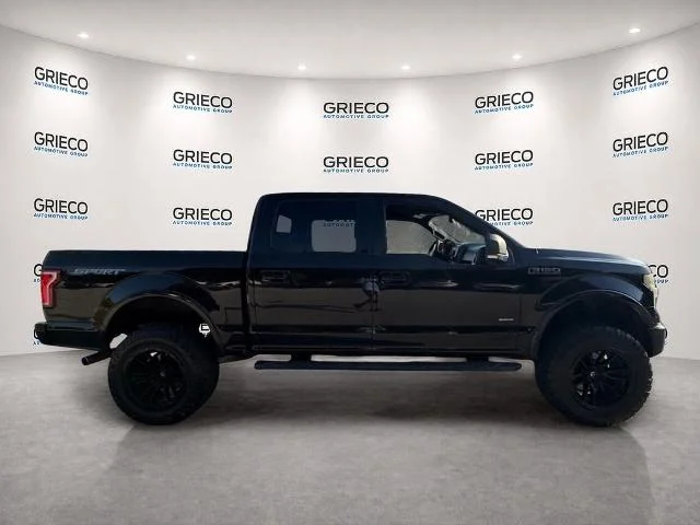 Used 2016 Shadow Black Ford XLT image 19
