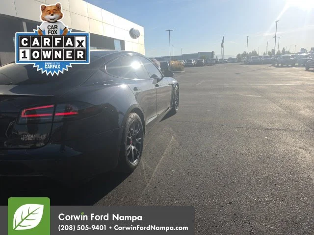 Used 2023 Stealth Gray Tesla  image 4