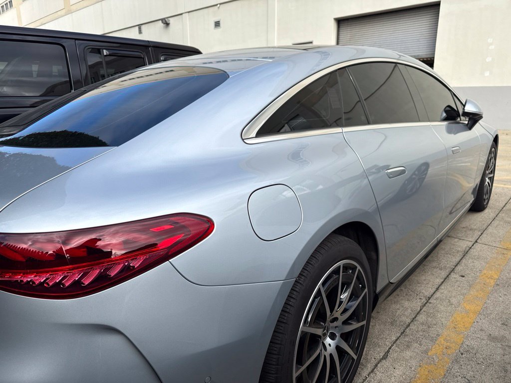 Used 2023 Cirrus Silver Metallic Mercedes-Benz 580 image 3