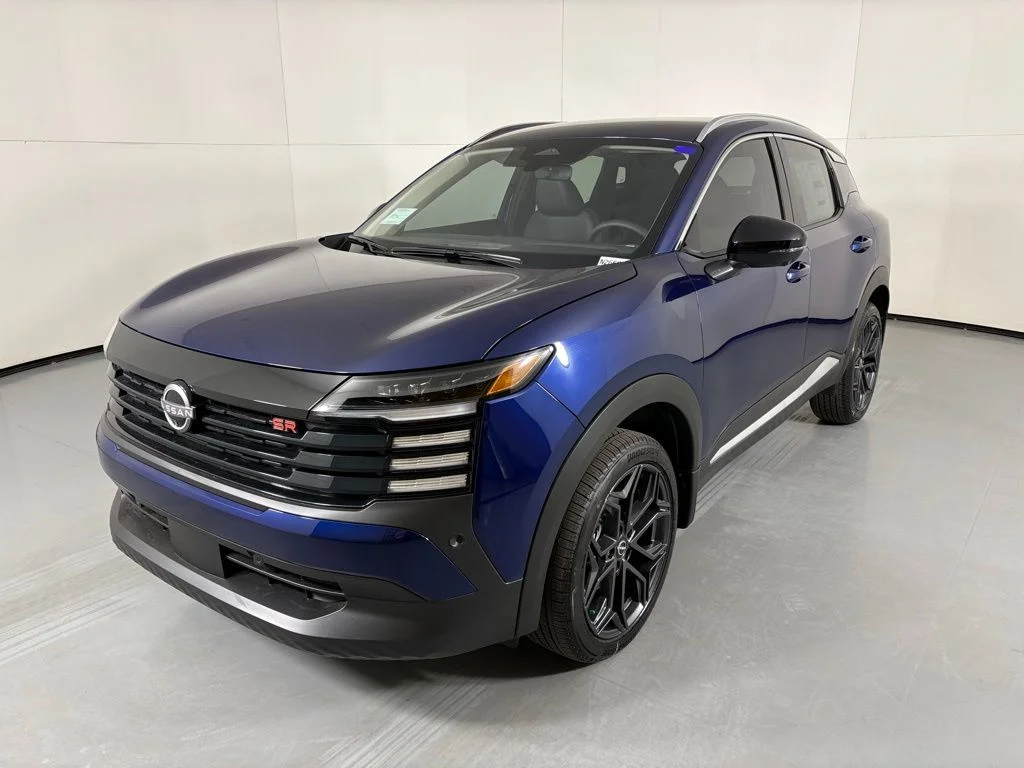 New 2026 Blue Nissan SR image 4