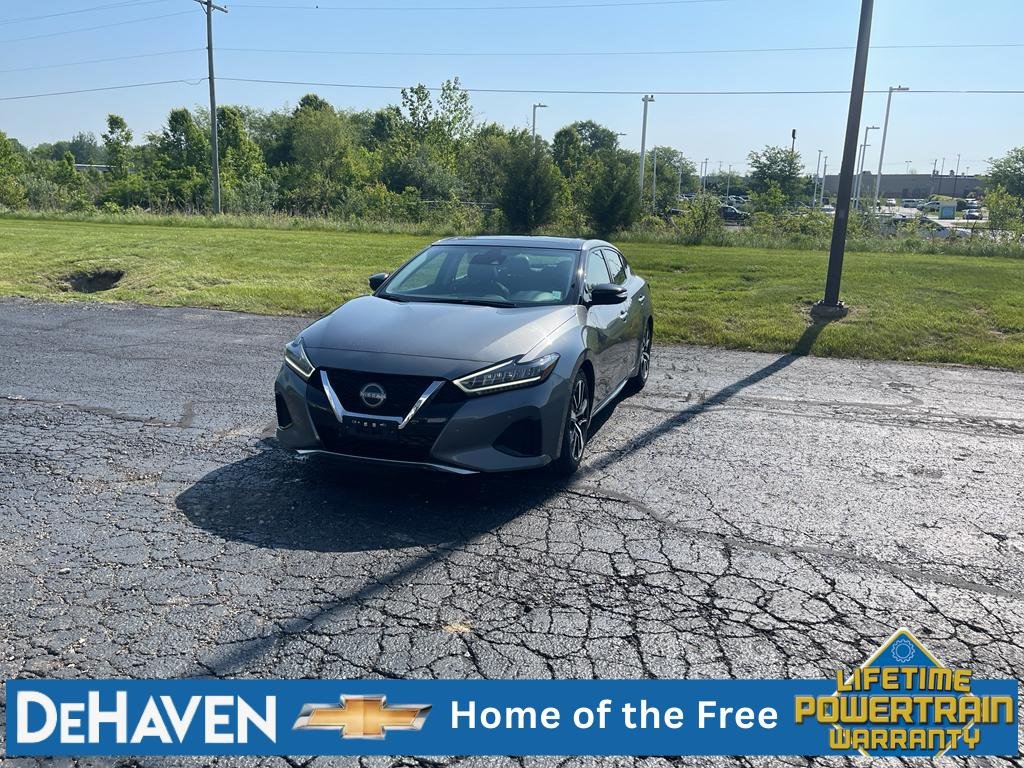 2023 Nissan Maxima SL's photo
