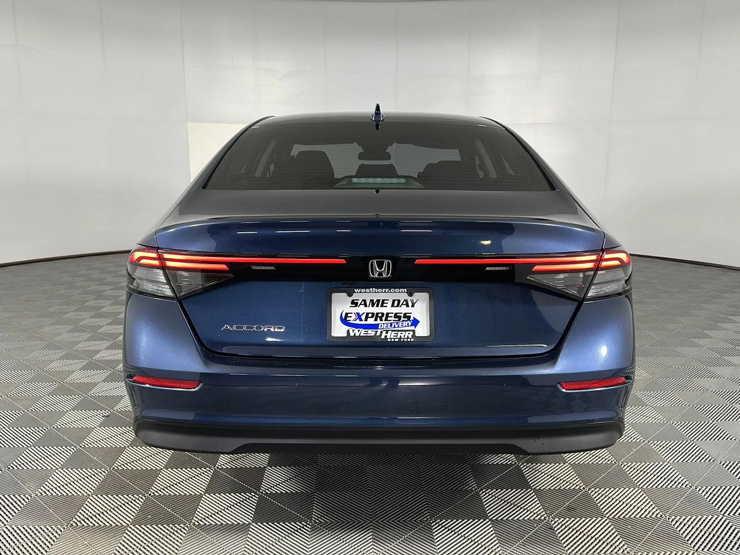 Used 2023 Canyon River Blue Metallic Honda EX image 20