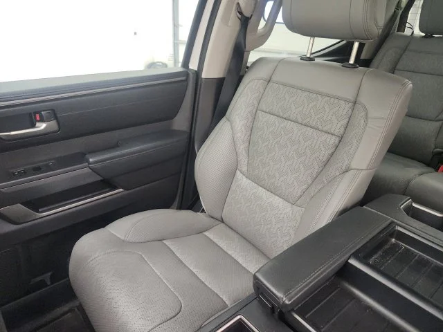Used 2024 White Toyota SR5 image 16