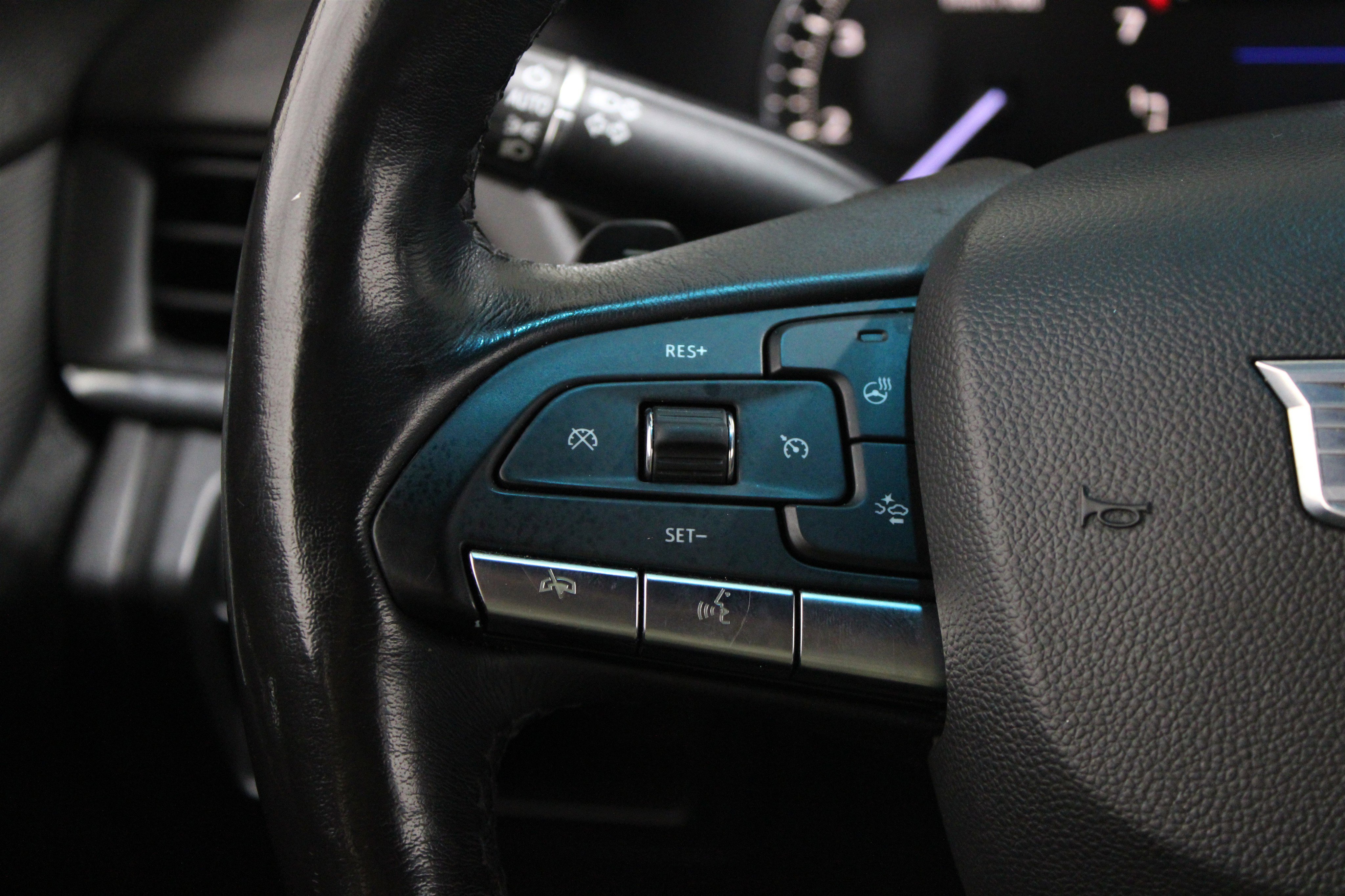 Used 2020 Black Raven Cadillac Premium Luxury image 10