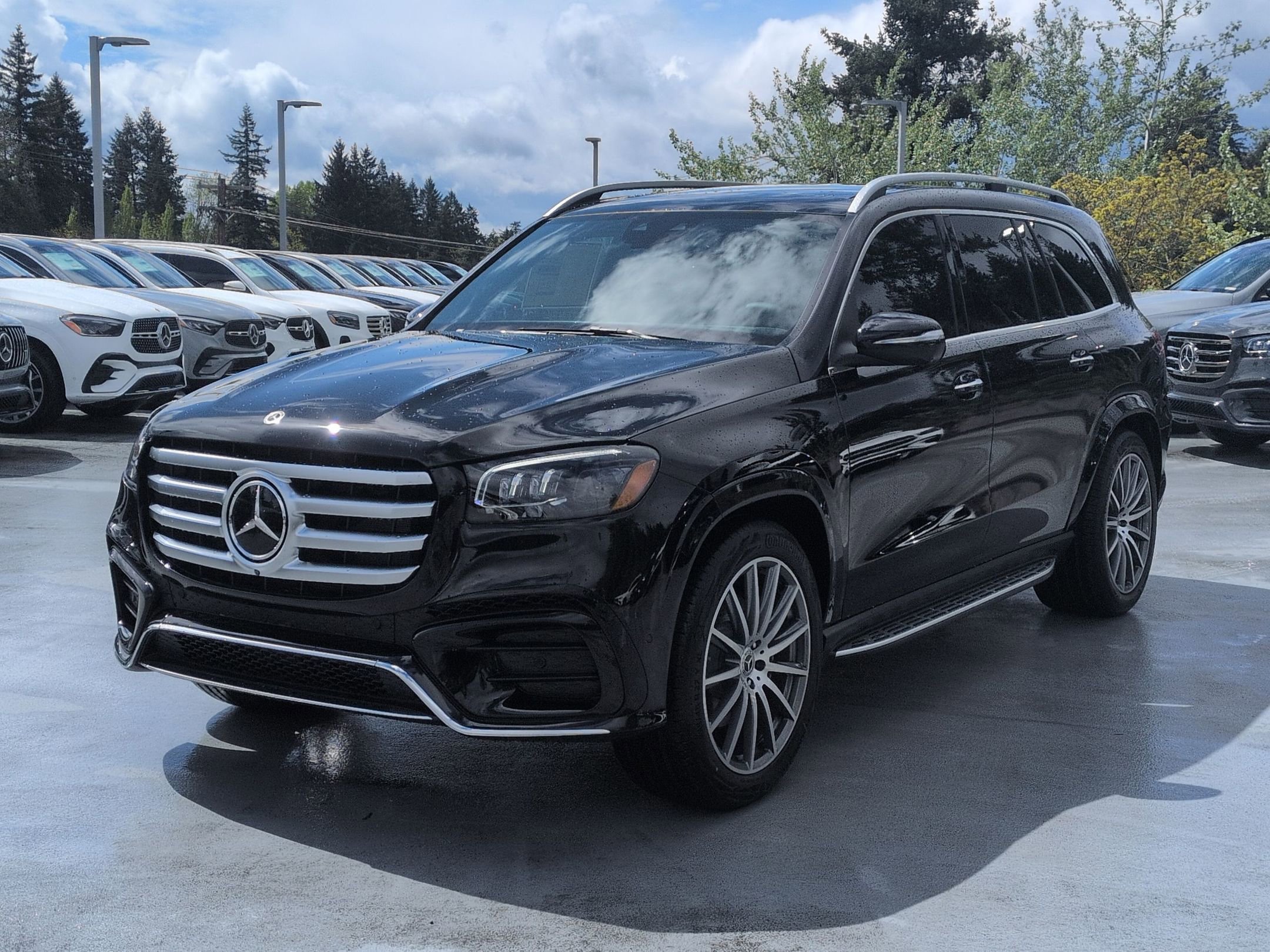 New 2026 Obsidian Black Metallic Mercedes-Benz GLS 580 image 42
