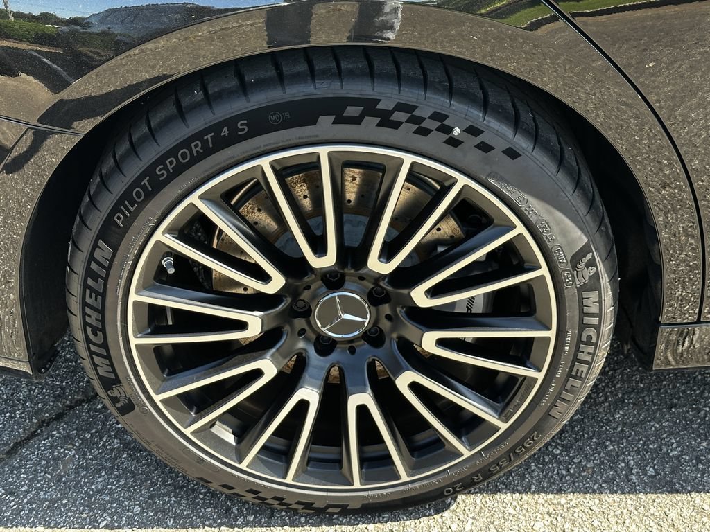 New 2026 Obsidian Black Metallic Mercedes-Benz AMG® E 53 E image 20
