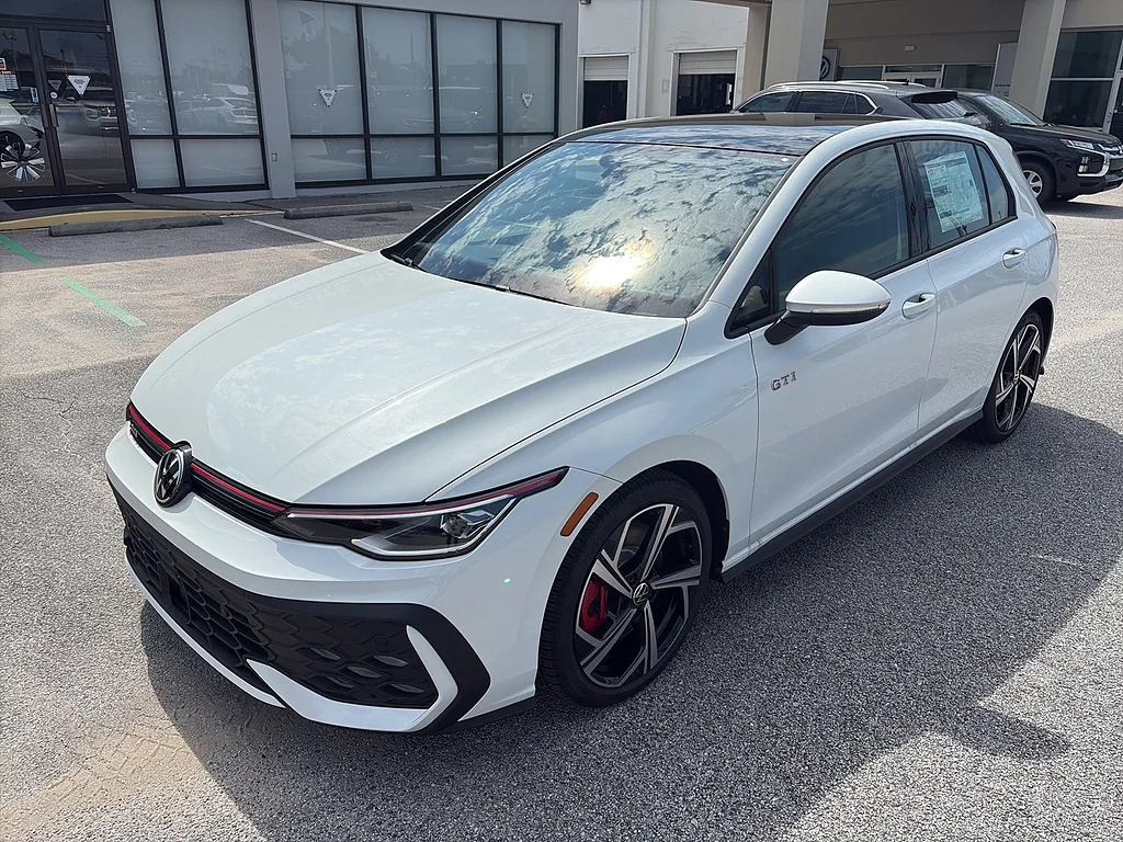 New 2026 Opal White Pearl Volkswagen 2.0T SE DSG image 2