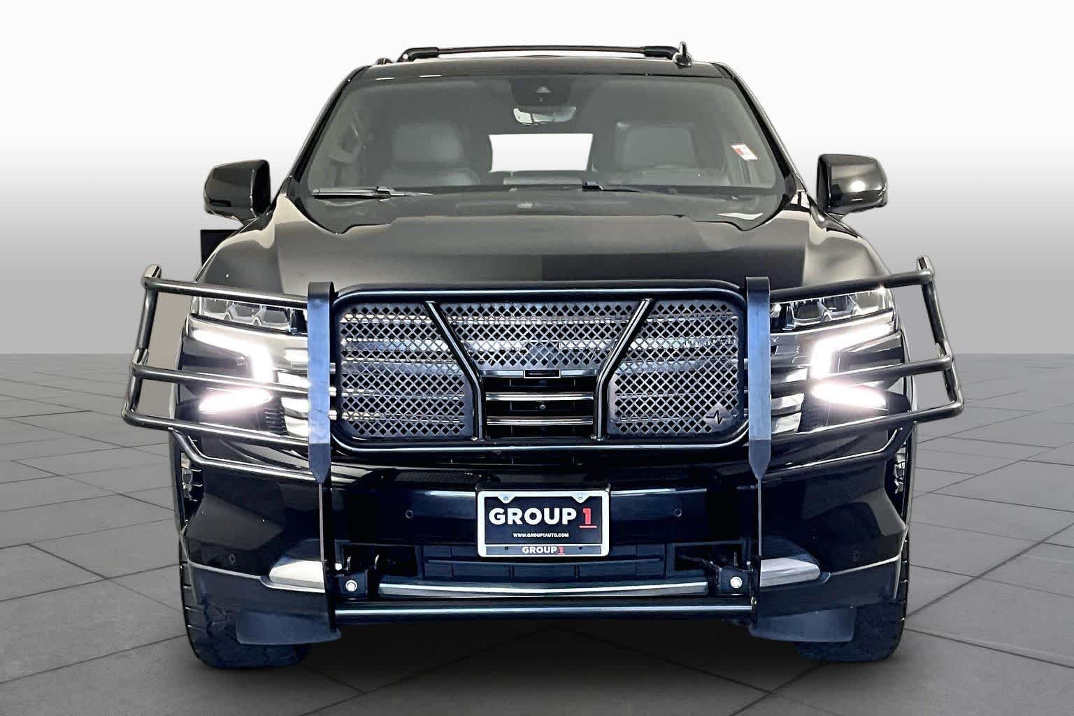 Used 2023 Black Chevrolet High Country image 4
