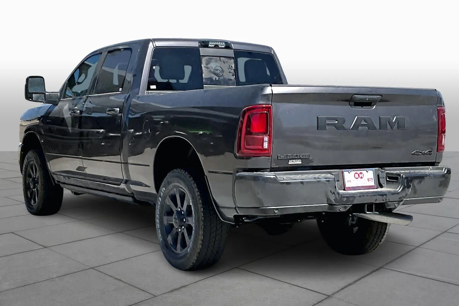 New 2026 Granite Crystal Metallic Clear-Coat Exterior Paint RAM Laramie image 13