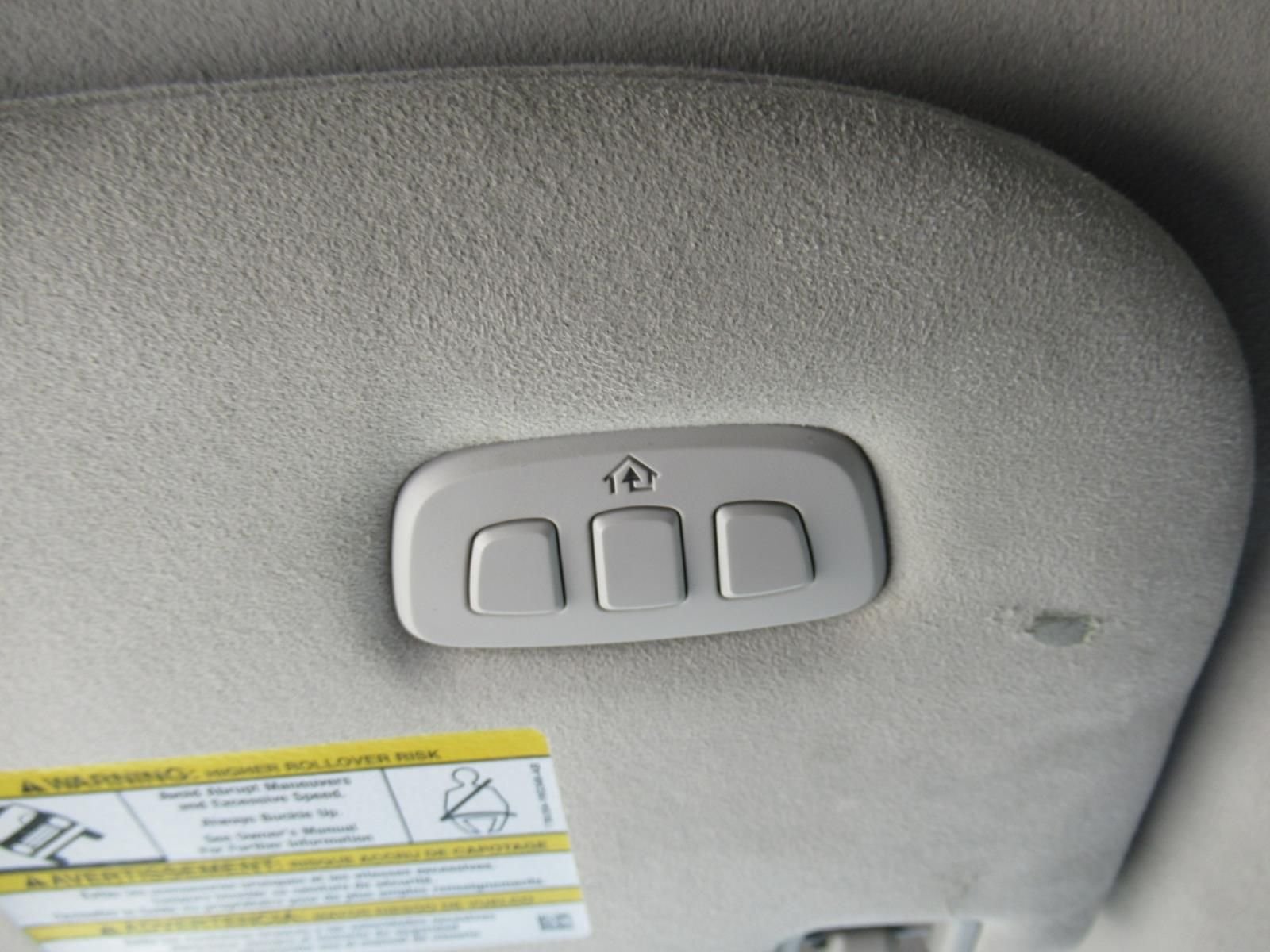 Used 2023 Green Lincoln Black Label image 27