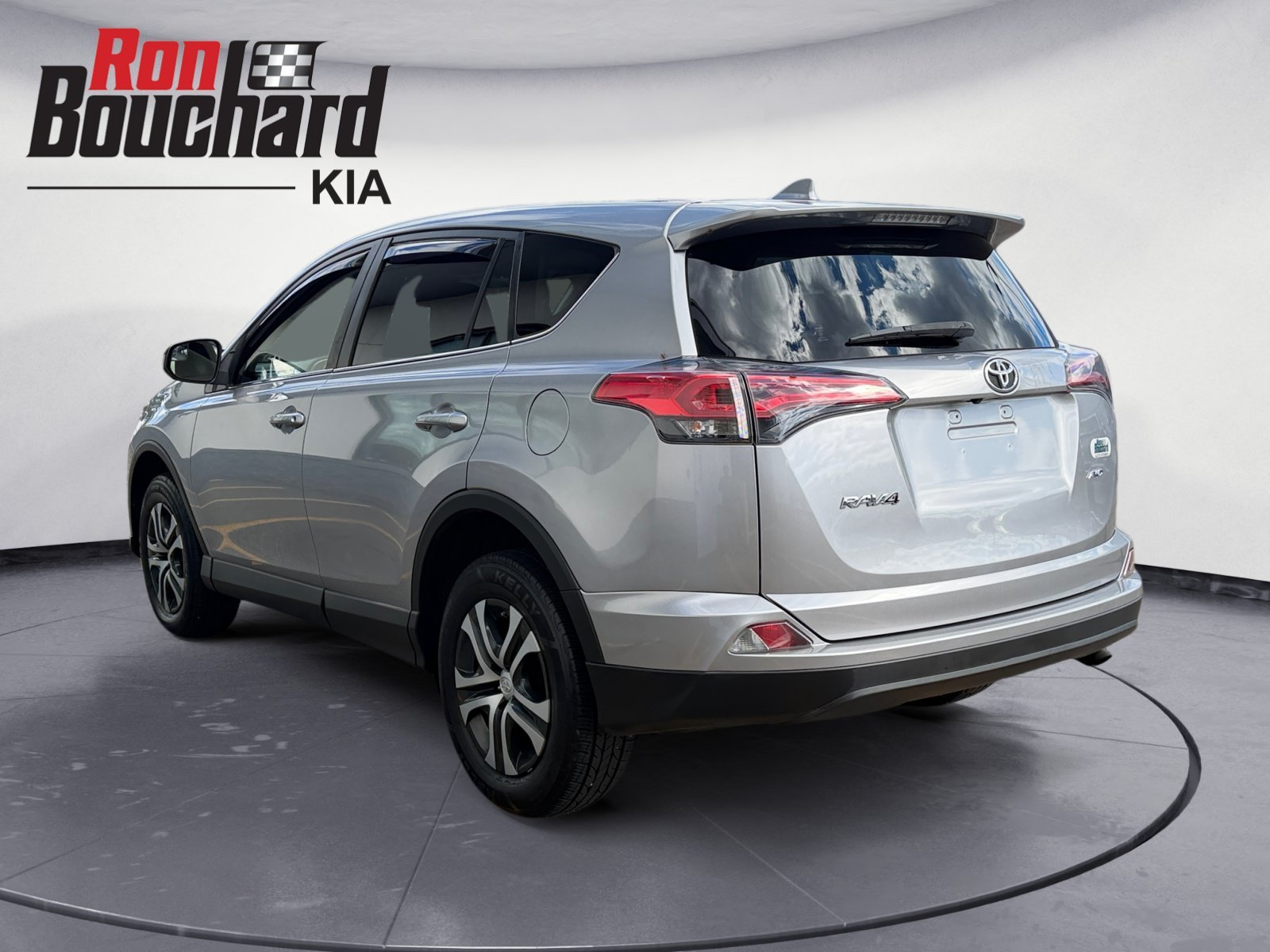 Used 2018 Silver Sky Metallic Toyota LE image 4