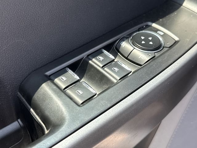 Used 2025 White Ford XLT image 17