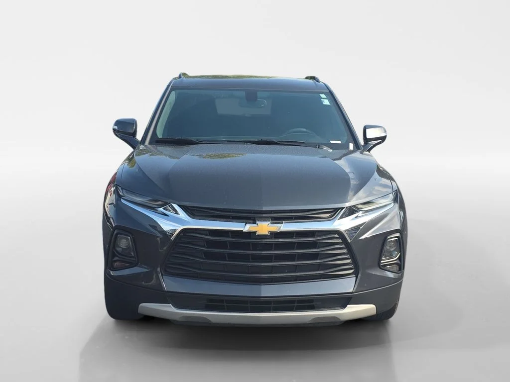 Used 2021 Iron Gray Metallic Chevrolet LT image 3
