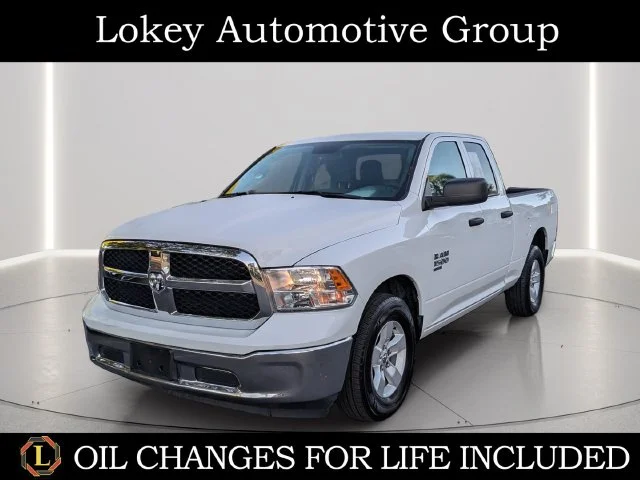 2024 Ram 1500 Classic SLT