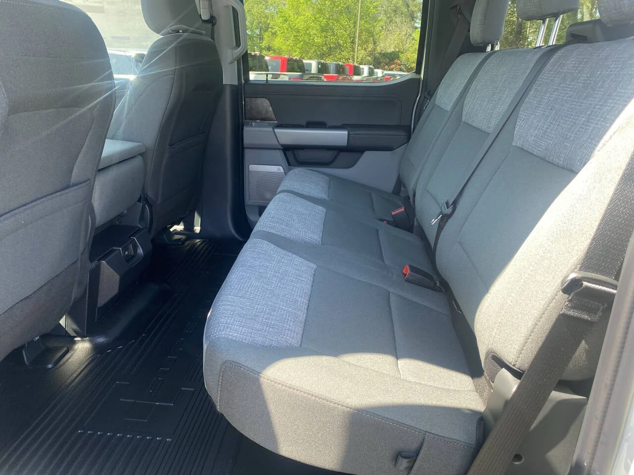 2025 Ford F-250 Super Duty XLT - Photo 16