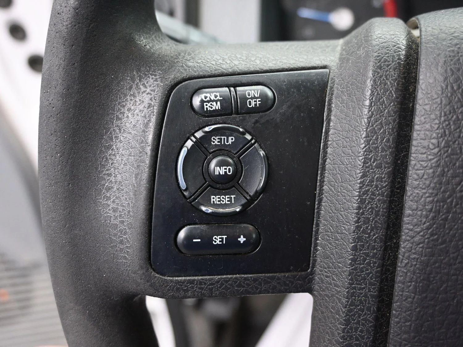 Used 2015 Oxford White Ford XL image 20