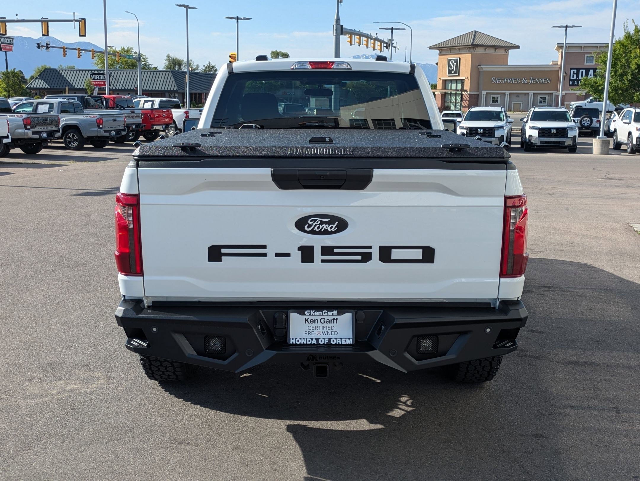 Used 2025 Oxford White Ford XL image 4