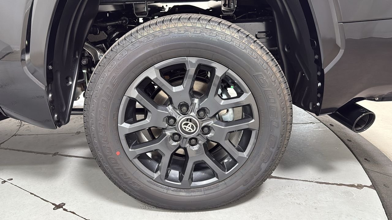 2026 Toyota Tundra Platinum - Photo 23