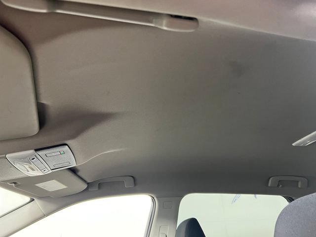 Used 2021 Gray Nissan SV image 21