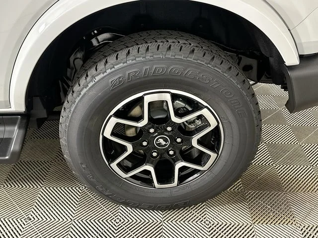 New 2026 Ford Bronco Outer Banks