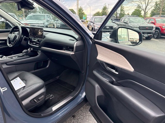 Certified Used 2024 Cloud Toyota Platinum image 20