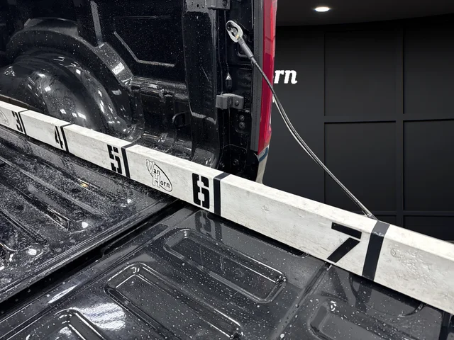 New 2026 Diamond Black Crystal Pearl-Coat Exterior Paint RAM Big Horn/Lone Star image 14