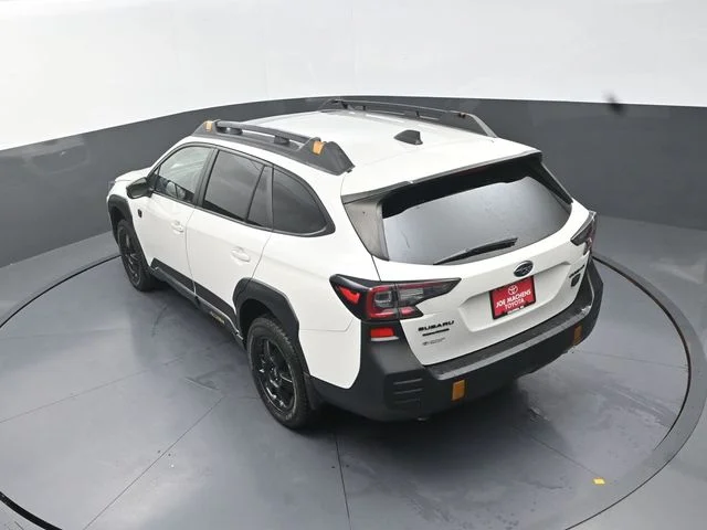 Used 2022 White Subaru Wilderness image 27