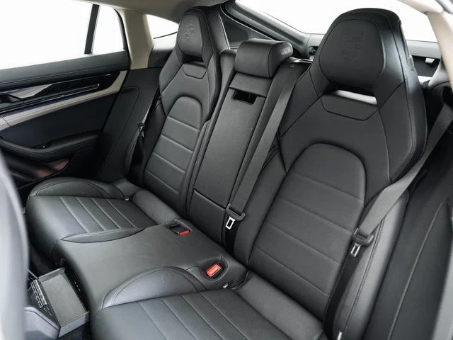 Certified Used 2024  Porsche 4 image 25