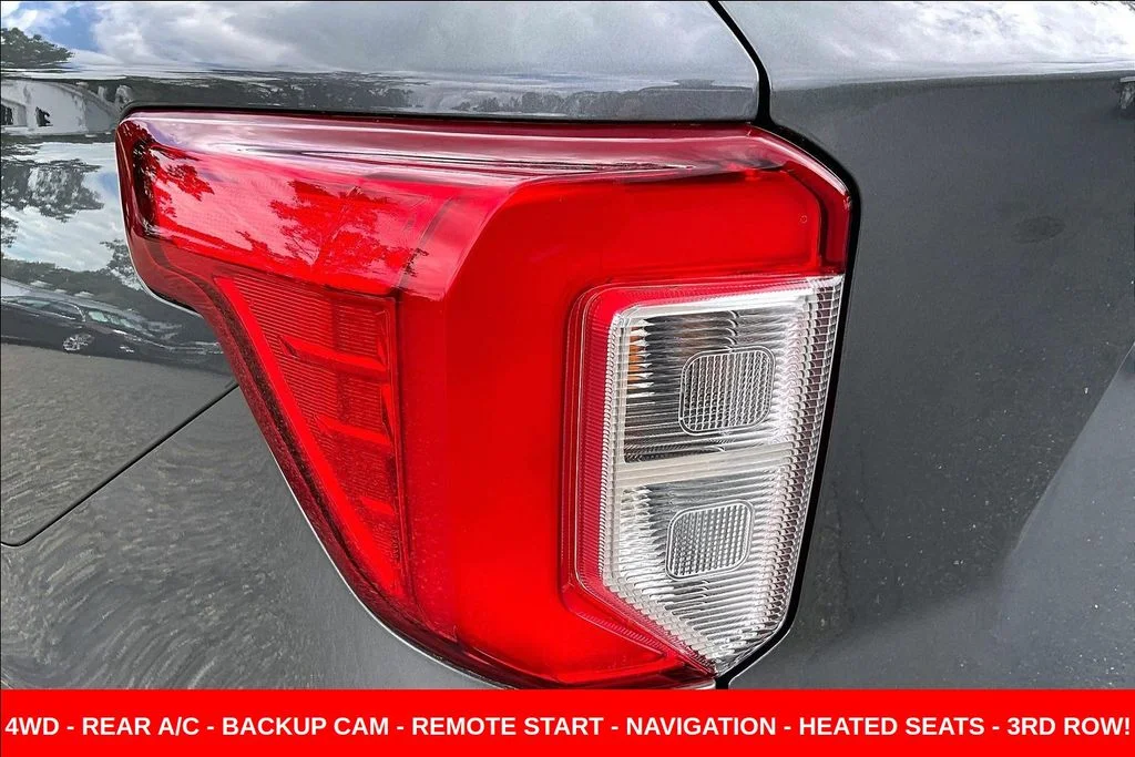 Used 2023 Gray Ford XLT image 22