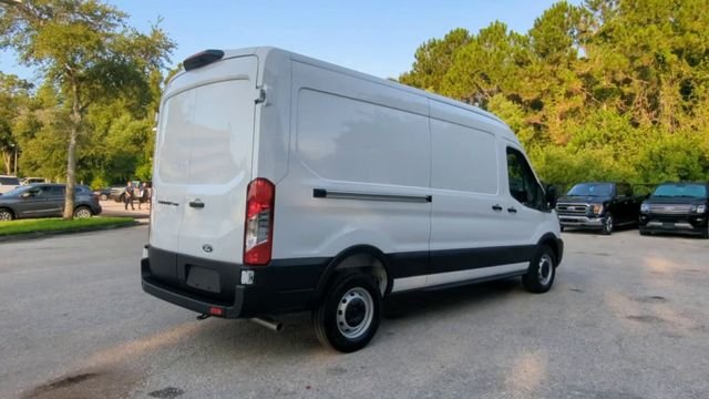 New 2026 Oxford White Ford Cargo Van image 90