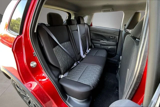 New 2026 Red Mitsubishi 2.0 LE image 10