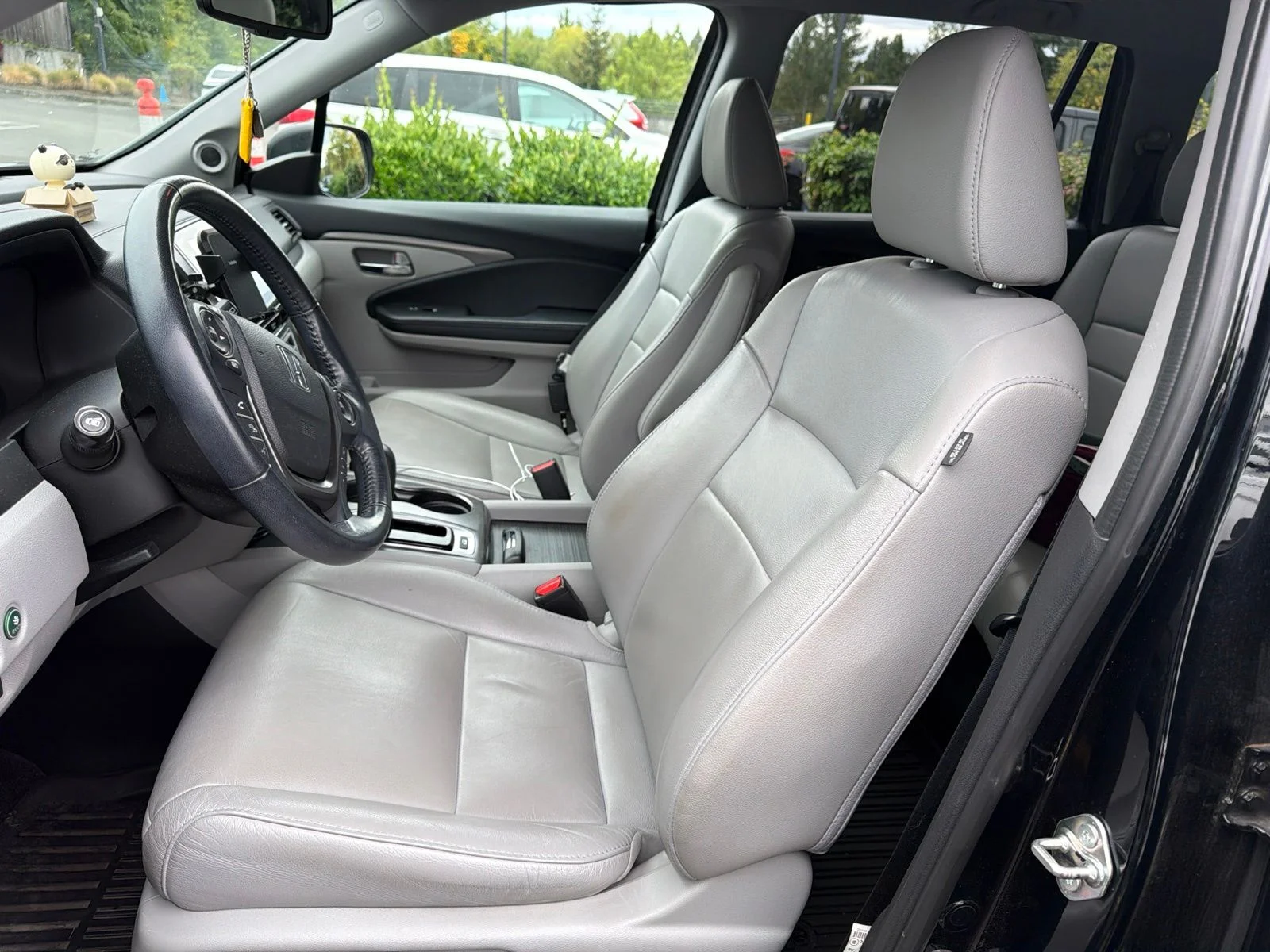 Used 2018 Crystal Black Pearl Honda EX-L image 8