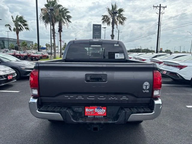 Used 2020 Gray Toyota SR5 image 4