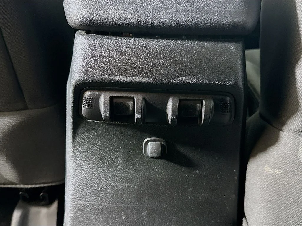 Used 2018 White Jeep Unlimited Willys Wheeler image 27