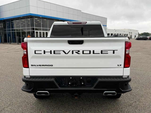 Used 2024 Summit White Chevrolet LT Trail Boss image 4