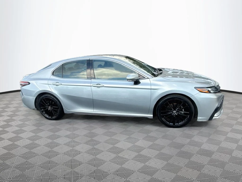 Used 2022 Silver Toyota XSE image 5