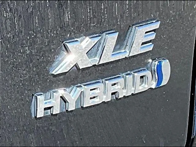 Used 2024 Black Toyota XLE image 29