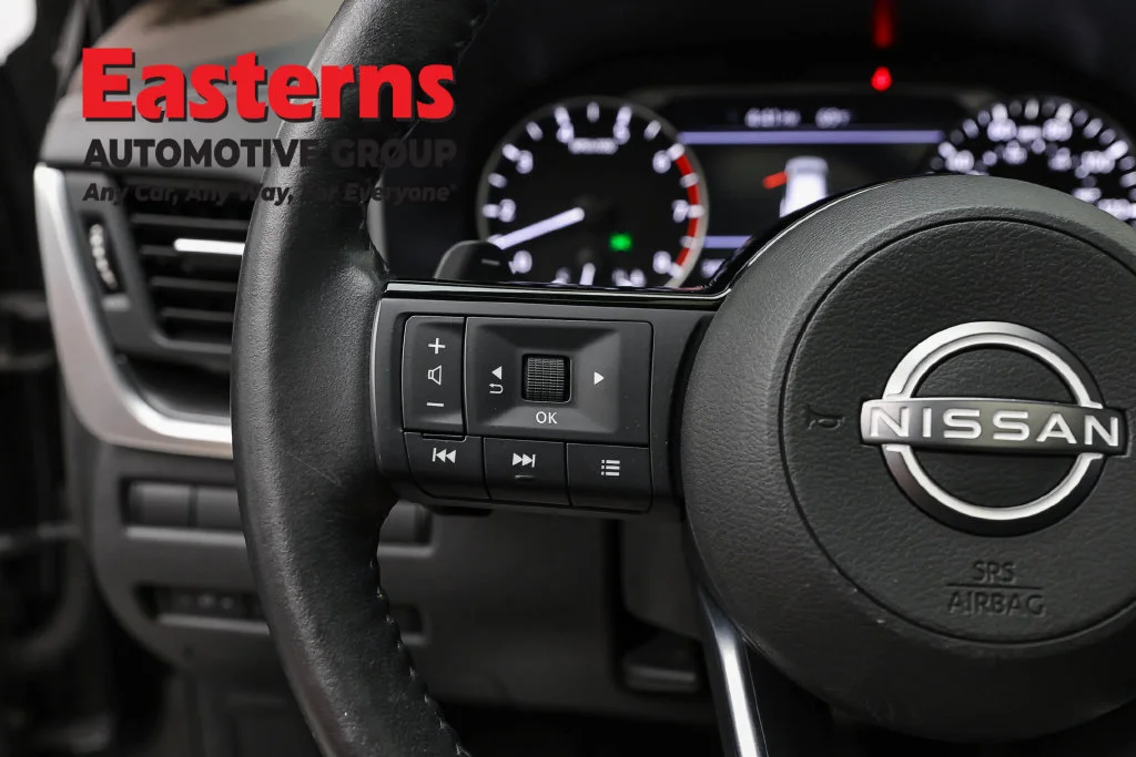 Used 2023 Black Nissan SV image 15