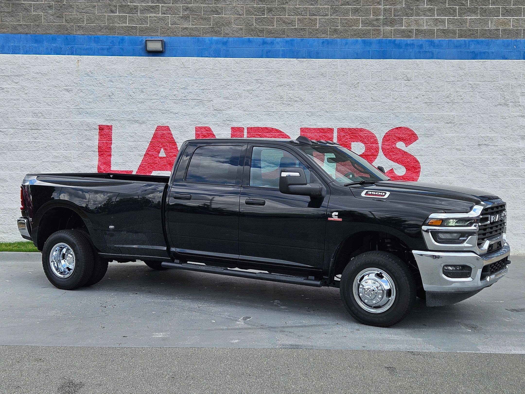 2026 RAM 3500 Tradesman 4X4 Crew Cab LWB's photo