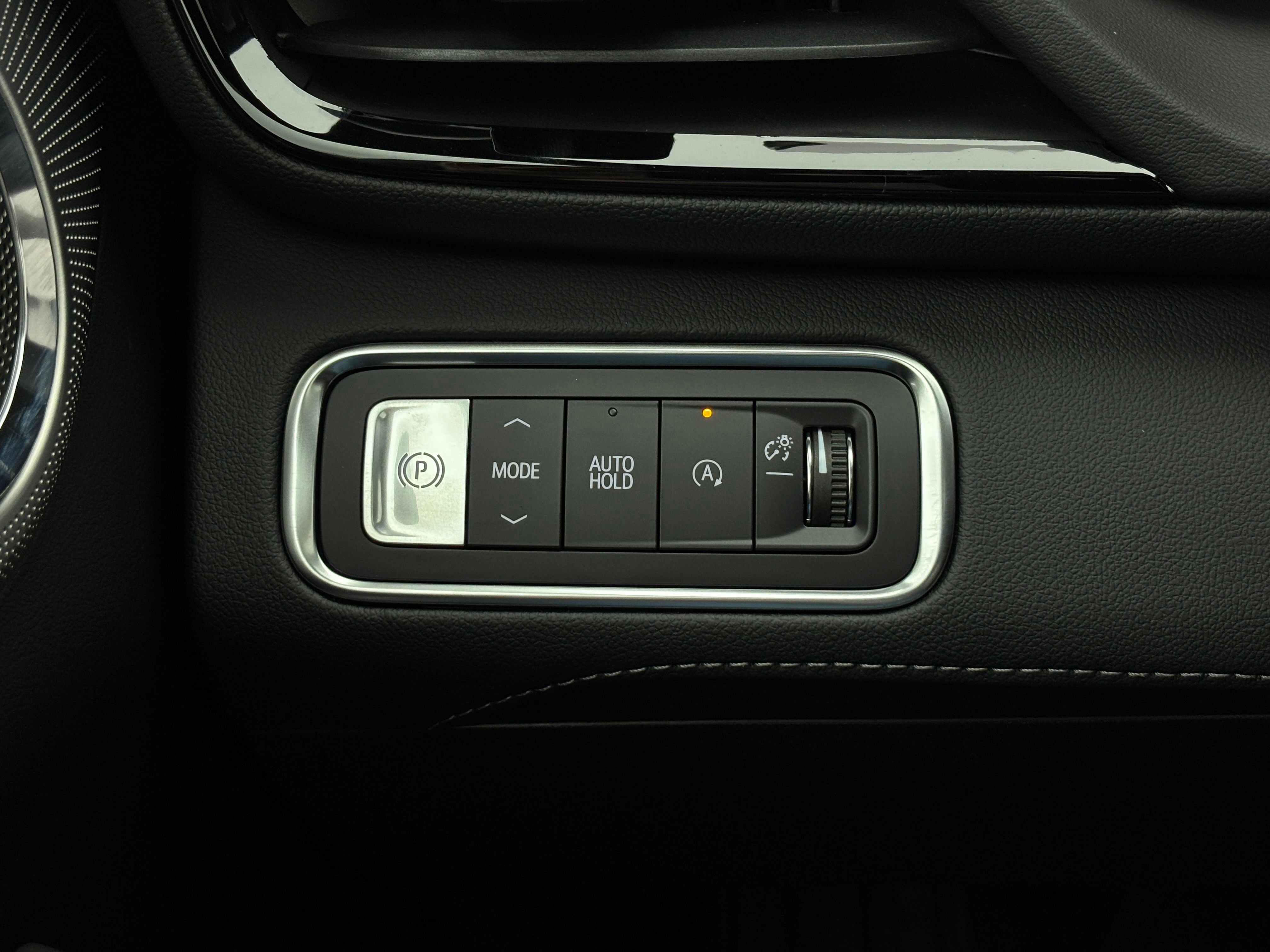 New 2026 Moonstone Gray Metallic Buick Avenir image 26
