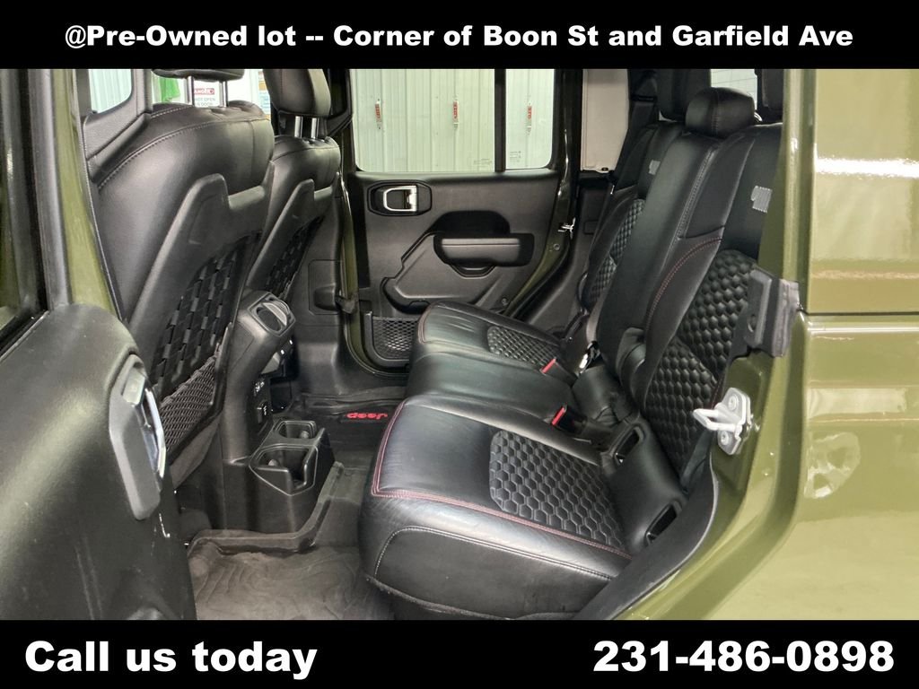 Used 2022 Green Jeep Rubicon image 27