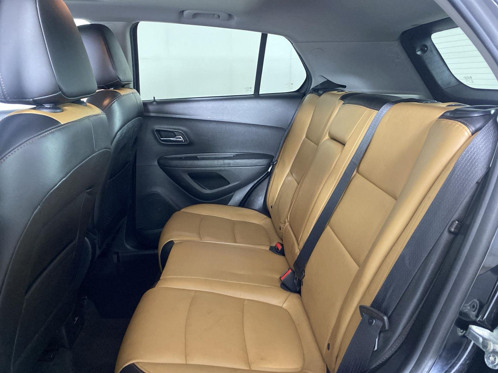 Used 2019 Mosaic Black Metallic Chevrolet Premier image 23